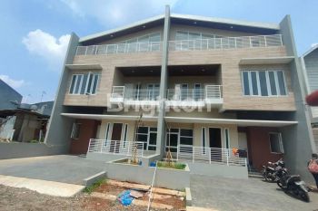 HUNIAN CANTIK STRATEGIS BELLA CASA