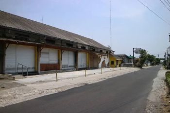 Ruang Usaha Eks Kuliner Lt 800 m² dengan Lebar Depan 40 m