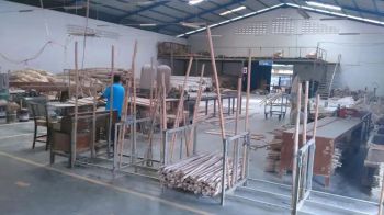 DIJUAL EKS BANGUNAN PABRIK RAYA DESA LEMAHBANG SURABAYA