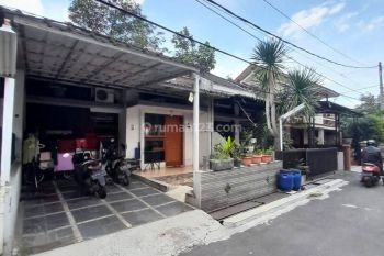 Rumah di komplek Pesona cisaranten indah siap huni MURAH