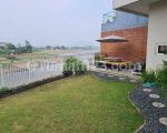 thumbnail-rumah-minimalis-2-lantai-view-danau-di-kota-baru-parahyangan-1