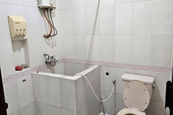 Rumah Dharmahusada Indah Utara Siap Huni • Semi Furnished • Garasi 2 • Carport 1