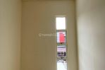 thumbnail-rumah-semi-furnished-bagus-di-green-lake-city-3