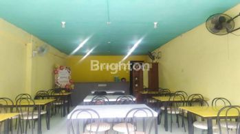 Rent Ruko: RUKO EX RUMAH MAKAN