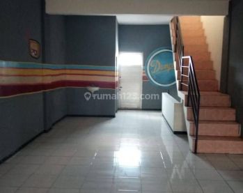 Ruko Dekat Kampus Daerah Gajayana Lowokwaru Siap Pakai