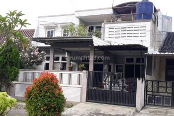 Rumah 2 Lantai Murah Jalan Lebar Siap Huni di Villa Melati Mas