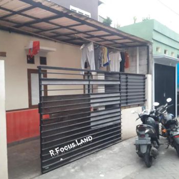 Kontrakan 5 Pintu Terisi Penuh Akses Mobil di LARANGAN