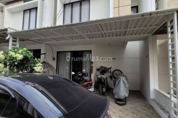 Dijual Rumah Minimalis 2 Lantai SHM Komplek Aman di Bintaro