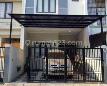 Rumah Bagus Minimalis siap huni Di Taman Ratu(TR146)