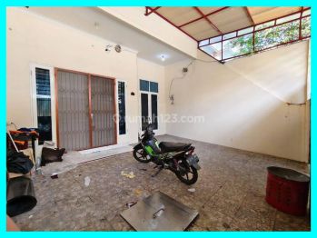 Chandra Disewa Rumah Uk 6.5x18m di Jelambar