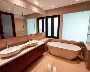 Area Cilandak Rumah townhouse modern didaerah Cilandak. Siap huni