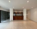 thumbnail-for-rent-rumah-lux-2-lantai-di-cipete-jakarta-selatan-4