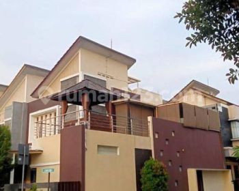 Rumah Di Grand Sharon