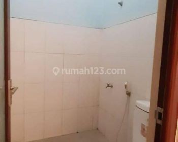 Rumah cantik minimalis siap huni di Pinus Regency,Soekarno