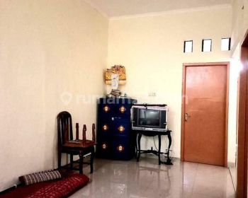 Rumah di Bekasi Barat, 2lt, Hdp Utara, Nyaman, Perumnas 1, Kranji