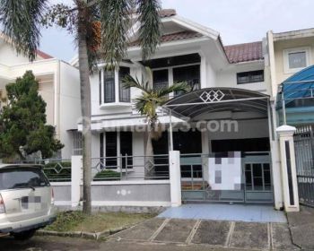 Rumah Bagus 2 Lantai surat SHM di Sektor 1D Gading Serpong
