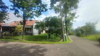 Rumah Posisi Hook Sentul City, Bogor