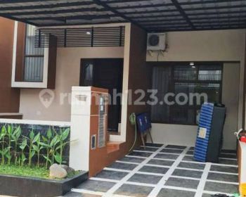 Rumah di Emerald Bintaro sektor 9 jual cepat Sudah Renovasi.3641