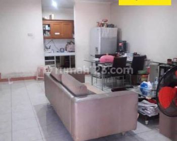 Puri Media Rumah 2 Lantai Siap Huni Hadap Selatan