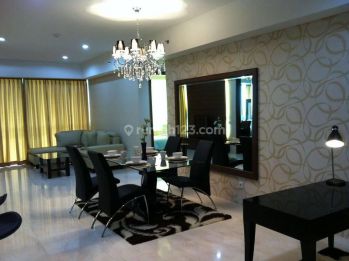 Apartement 2 BR Bagus At Kemang Village Residence