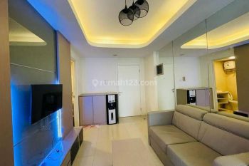 Depan unpar Apartemen Parahyangan Residences 2 Kamar Tidur Bagus Furnished