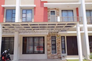 DISEWAKAN RUMAH UKURAN 8x15 Siap Huniii  Bagus