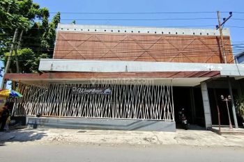 Ruang usaha di dekat kampung inggris pare kediri jatim