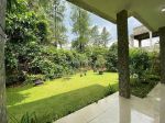 thumbnail-di-jual-rumah-modern-halaman-luas-depan-taman-lingkungan-asri-sentul-city-bogor-5