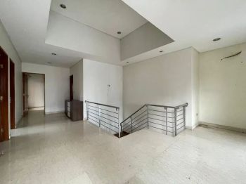 Rumah Luas, Harga Menarik di Pondok Indah: Lokasi Premium Super Strate