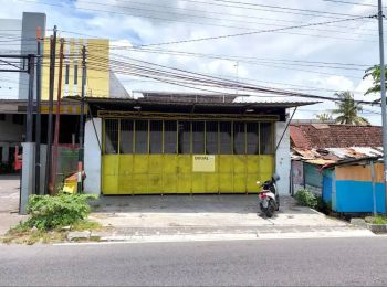 Ruang Usaha Strategis di Tepi Jalan Magelang Km 7,8