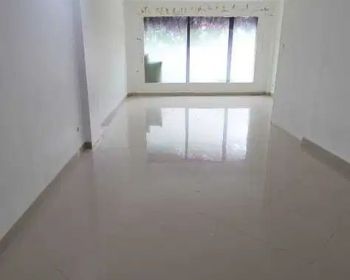 Disewa Ruko di pinggir jalan raya di Jl Lauser Kebayoran Jaksel