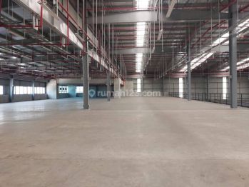 Gudang Bagus Dan Modern Ada Loading Dock di Bekasi Raya Pondok Ungu