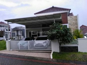 Dijual Rumah Murah Strategis di Perumahan Elit Villa Puncak Tidar, Malang