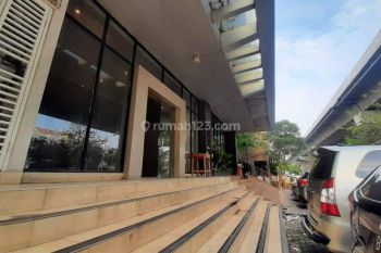 Ruko Graha 4 Lantai Bagus Lokasi Sangat Strategis Di Boulevard Timur Kelapa