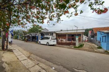 Cocok untuk usaha, gudang dan kantor dekat tol Jagorawi di Citeureup