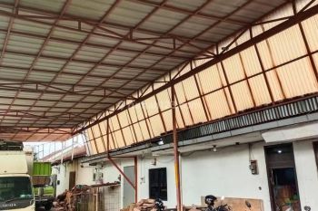 Gudang di Cisaranten, Arcamanik, Bandung