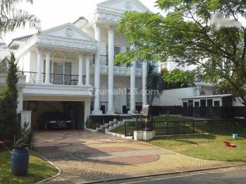 Rumah Mewah di Legenda Wisata Cibubur