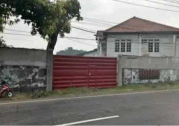 Gudang di Raya Trowulan Mojokerto Murah Butuh Cepat Laku
