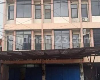 Ruko strategis di Jl.Kebon Jeruk Tamansari Jakarta Barat