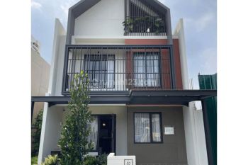 Strozzi New Attic Harga 3m, di Dekat Mall Sms Kawasan Premium