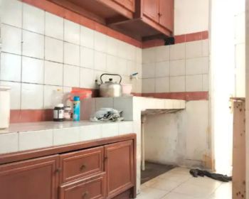 1 BR ada Ruang Tamu Apartemen Metropolis