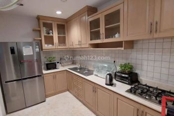 Rumah Mewah Furnished Siap Huni Dekat Tol Depok