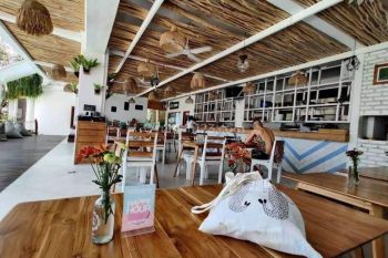 Hotel Mewah Dekat Pantai Canggu, Batu Bolong Bali