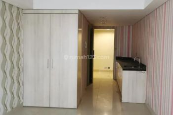 Apartemen Tanpa Perabotan Siap Pakai di Pinnacle, Louis Kienne Pandanaran