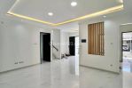 thumbnail-rumah-modern-klasik-full-renovasi-di-bintaro-jaya-sektor-9-12