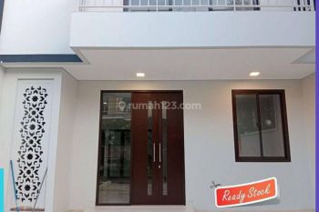 Harga Terbaik Rumah Hoek Dua Lantai Di Antapani Bandung 49M10