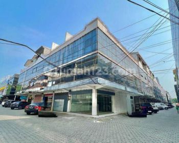 Sewa Ruko Rmi Ngagel 4 Lantai Posisi Hoek Bisa Terlihat Dari Luar