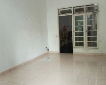 Rumah dikontrakan di legenda wisata