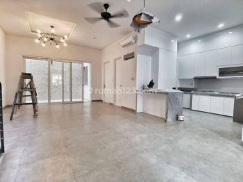 Disewakan Rumah di Taman Kebon Jeruk Srengseng Kembangan Jakarta Barat