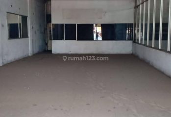 Dijual Bekas Show Room Motor di Cisalak Depok